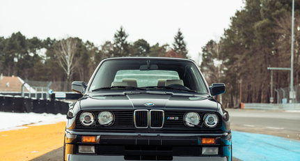 1990 BMW M3 - E30 CABRIOLET b1.jpg
