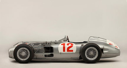 1954 Mercedes-Benz Formula 1 - The Ex-Juan Manuel Fangio, Hans Herrmann, Karl Kling, German and Swiss Grand Prix Winning biga (4).jpg
