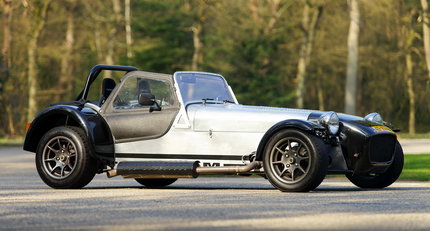 caterham-01.jpg