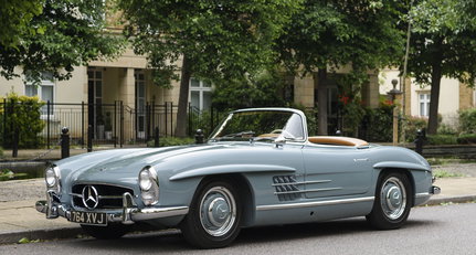 1957 Mercedes-Benz 300SL Roadster (LHD) 1957 Mercedes-Benz 300SL Roadster (LHD)
