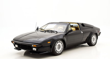 1988 Lamborghini Jalpa 5461-1.jpg