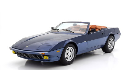 1971 Ferrari 365 - GTB/4 NART 6204.jpg
