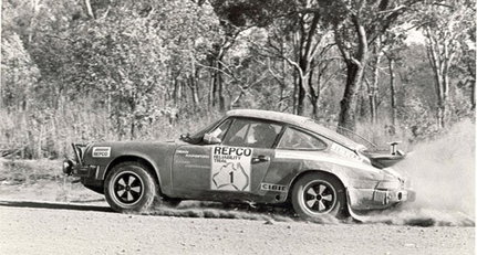 1977 Porsche 911 5852-0.jpg