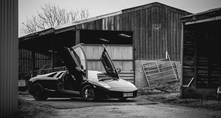 2010 Lamborghini Murciélago LP670-4 SV 0.jpg