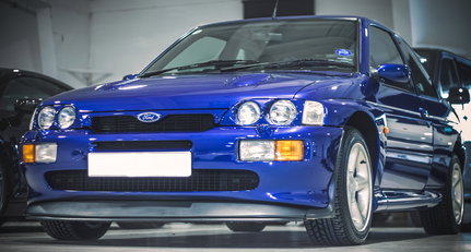 1995 Ford Escort 17.jpg