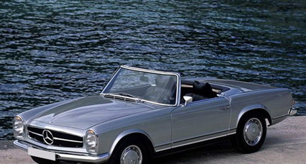 1963 Mercedes-Benz SL Pagode 6642-0.jpg