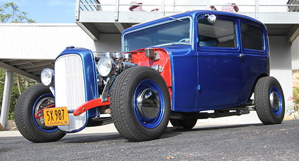 1932 Ford Tudor - Sedan Custom ca16_r0125_01.jpg