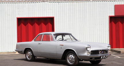 1961 Abarth 2200 - 2200 Coupé bbe207c1c4d362c20eae68ee36e2b06f8813445d.jpg