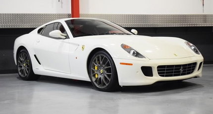 2008 Ferrari 599 25680a30-68ac-4292-9d36-e68b48fc31ef.jpg