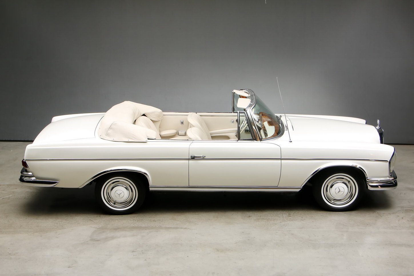 1967 Mercedes-Benz S-Class - 300 SE 6.3 ltr. Convertible, foto 4