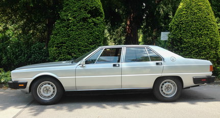 1984 Maserati Quattroporte - III 4.9 V8 Automatik AM 330 - 28600km -compression test