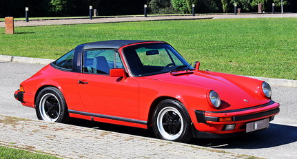 1976 Porsche 911 img_1818.jpg