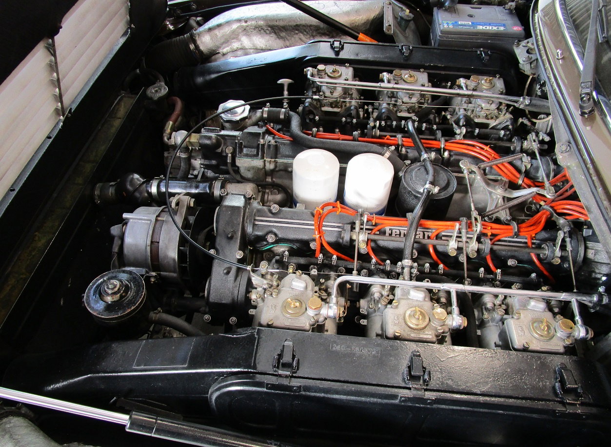 1974 Ferrari 365 - GT4 2+2, foto 12