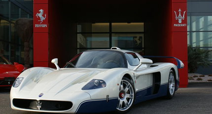 2005 Maserati MC12 - STRADALE mc_1.jpg