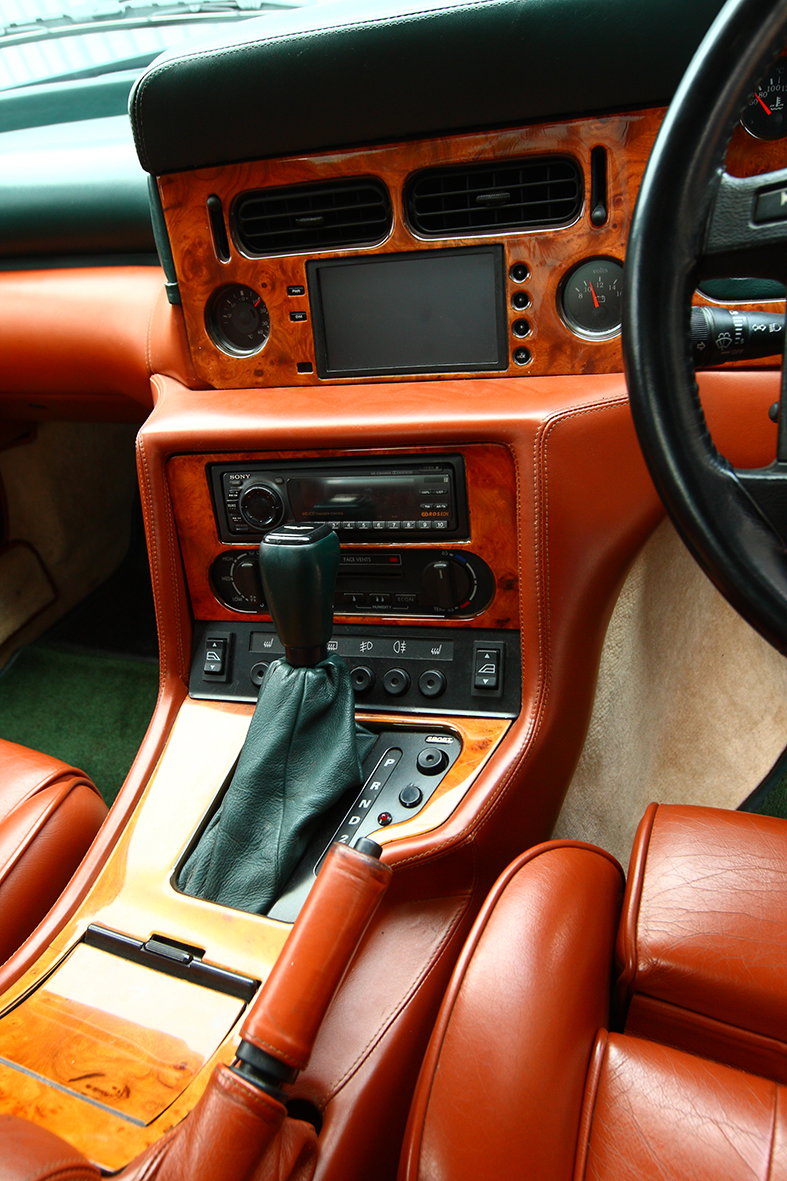 1994 Aston Martin Virage - Limited Edition, foto 8