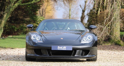 Real Art on Wheels | Porsche Carrera GT