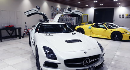 2014 Mercedes-Benz SLS AMG - 2014 AMG SLS Black Series slsbs-1.jpg