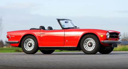 triumph-tr6-01.jpg