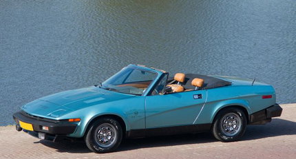 1980 Triumph TR8 - Convertible triumph-tr8-01.jpg