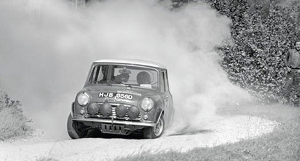 Mini 1964: Sieg bei der Rallye Monte Carlo