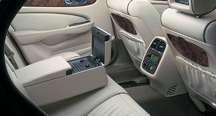 Jaguar XJ - LWB and 'Concept Eight'