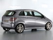 Mercedes 'Sports Tourer' family revealed at Paris 2004 Mercedes 'Sports Tourer' family revealed at Paris 2004
