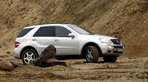 Mercedes-Benz ML 500 Mercedes-Benz ML 500
