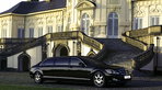 Mercedes-Benz builds new Pullman State Limousine Mercedes-Benz builds new Pullman State Limousine