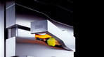Veuve Clicquot Vertical Limit: Champagner Monolith Veuve Clicquot Vertical Limit: Champagner Monolith