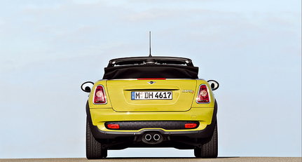 Mini Cabrio (Modelljahr 2009): Durchgehend geöffnet Mini Cabrio (Modelljahr 2009): Durchgehend geöffnet