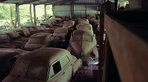 Schweizer Autofriedhof wird versteigert Schweizer Autofriedhof wird versteigert