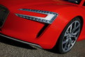 Audi e-tron: Elektronen-Beschleuniger Audi e-tron: Elektronen-Beschleuniger