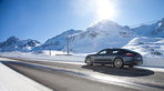 Porsche Panamera Turbo: Schweizer Passkontrolle