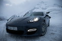 Porsche Panamera Turbo: Schweizer Passkontrolle