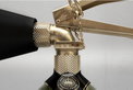 Champagne Extinguisher: Hochdruck-Durstlöscher Champagne Extinguisher: Hochdruck-Durstlöscher