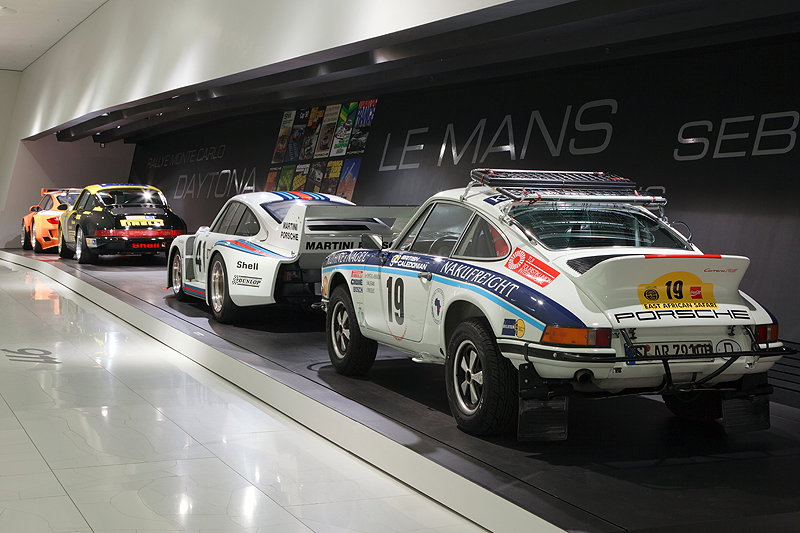 PORSCHE MUSEUM 911X911 ポルシェ911 50周年記念 公式限定写真集