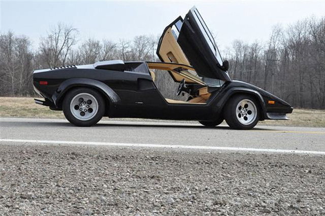 Editor's Choice: Lamborghini Countach LP500S | Classic Driver Magazine