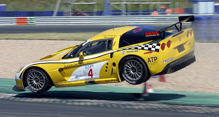 Victory for Maserati in FIA GT at Oschersleben