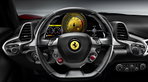Ferrari 458 Italia: Innenraum und Fahraufnahmen Ferrari 458 Italia: Innenraum und Fahraufnahmen