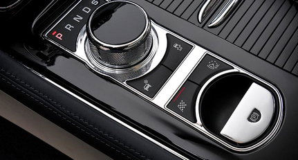 Jaguar XJ: Beyond the Comfort Zone