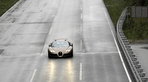 Bugatti Veyron at Top Speed Bugatti Veyron at Top Speed