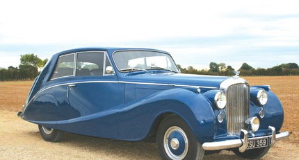 Bentley Mark VI 2 Door Razor Edge Coupe 1 of 7 built 1952 Bentley Mark VI 2 Door Razor Edge Coupe 1 of 7 built 1952