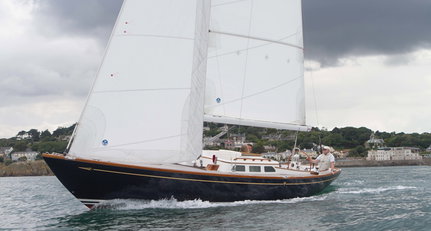 Morris Yachts - M36 roaring_water-web_5.jpg