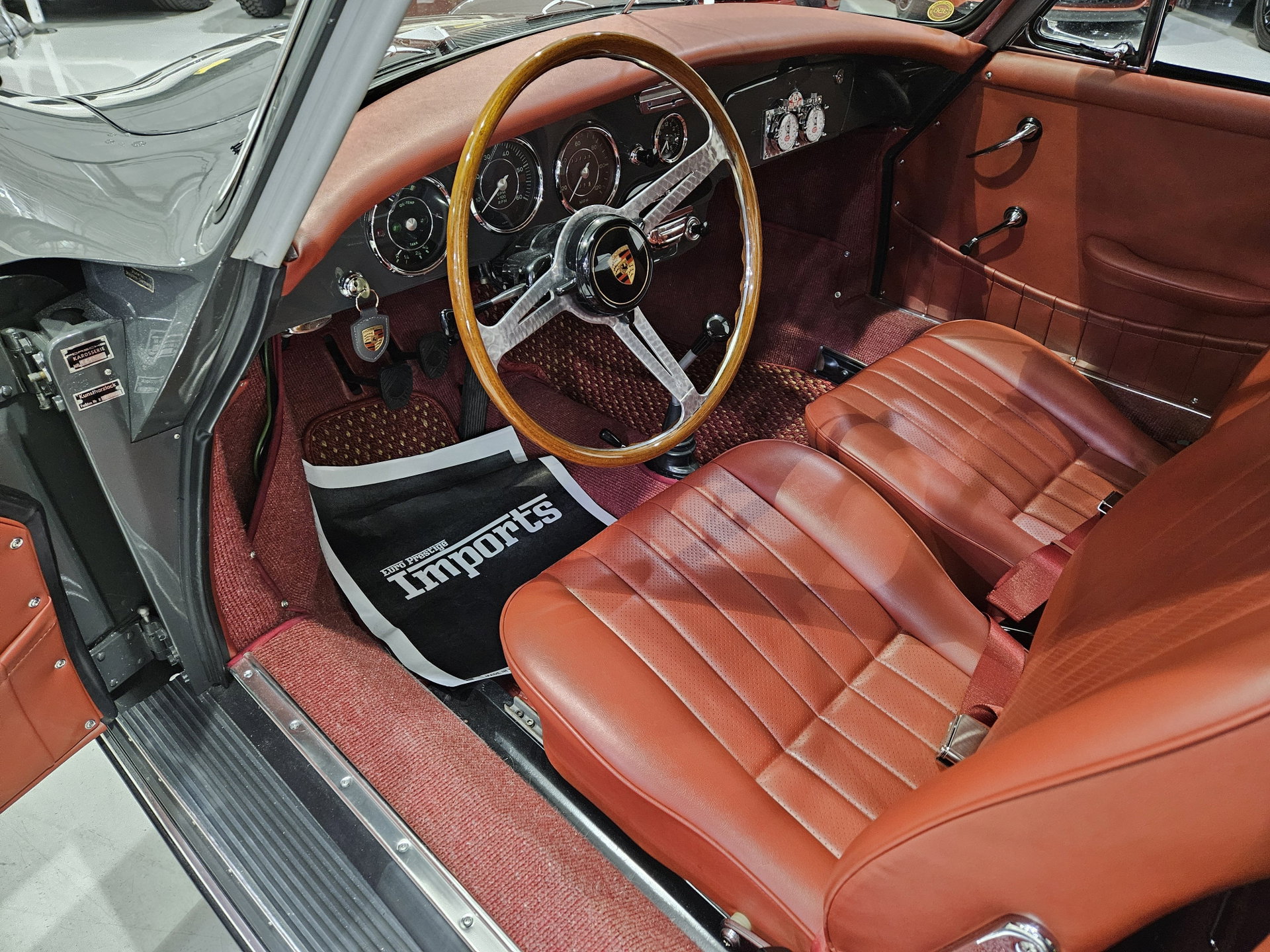 1965 Porsche 356 - C 1600 Reutter Cabriolet Rare Factory Option, Electric Sunroof, foto 10
