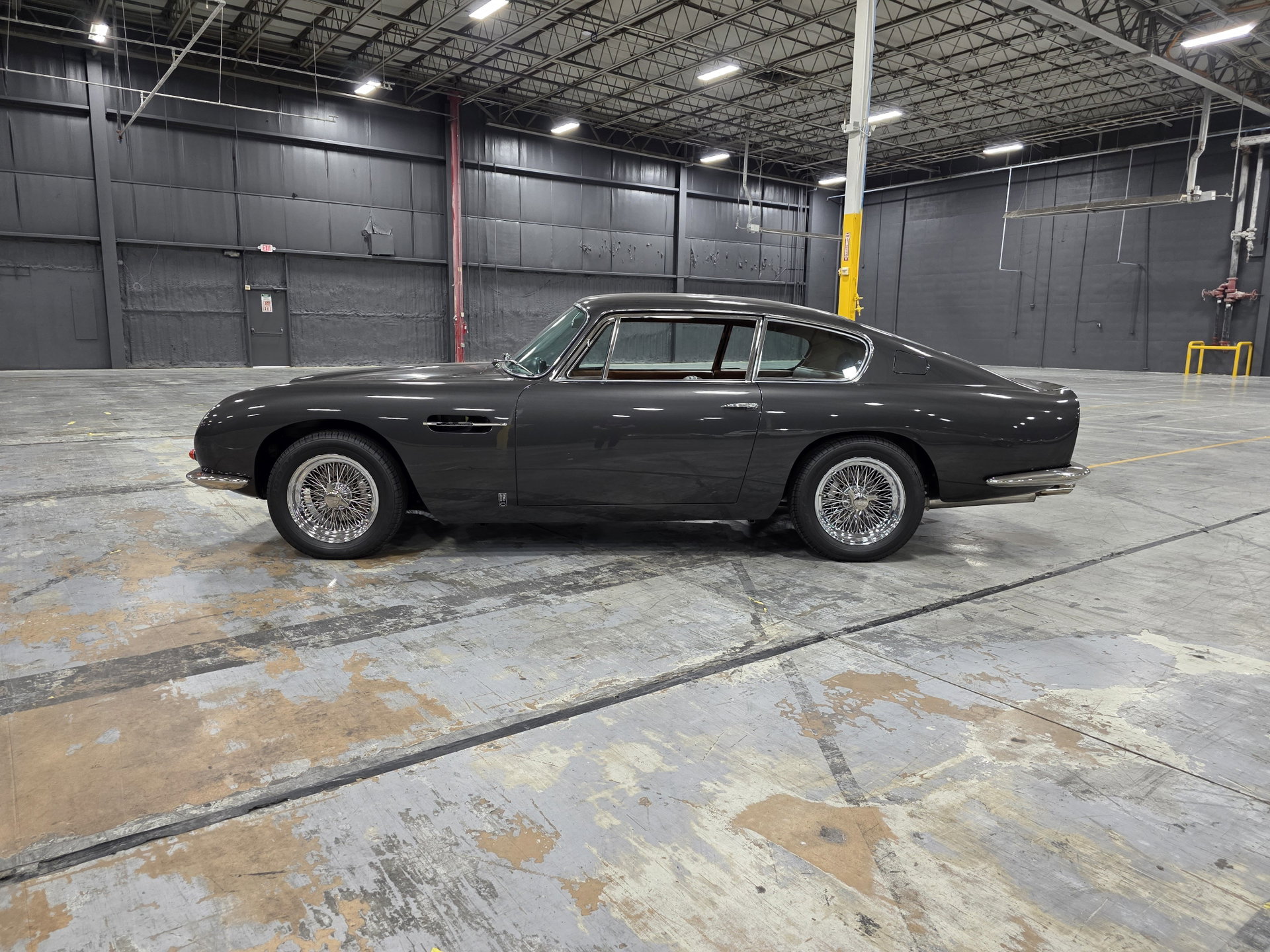 1966 Aston Martin DB6 - Vantage Superleggera, foto 6