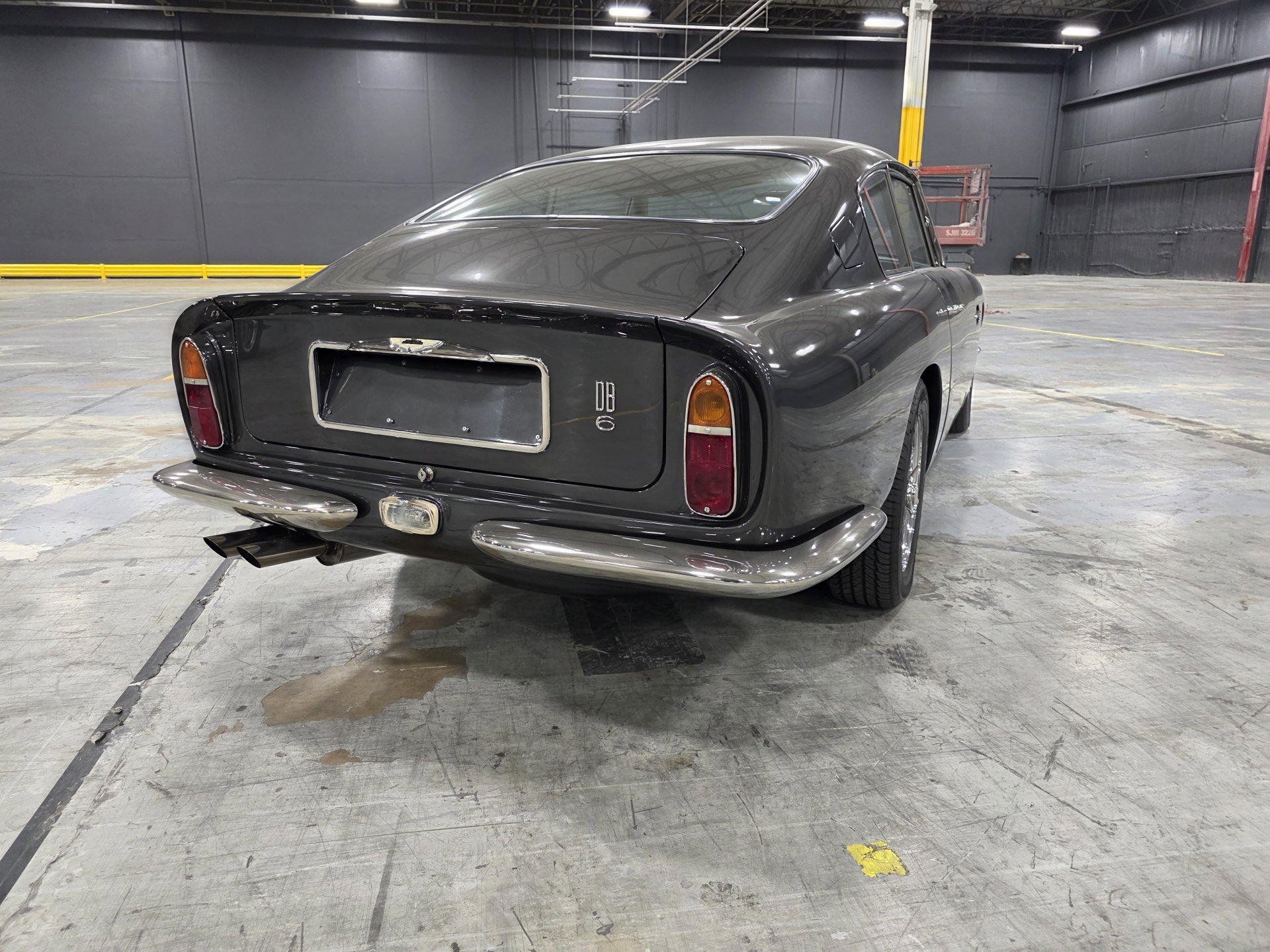 1966 Aston Martin DB6 - Vantage Superleggera, foto 12