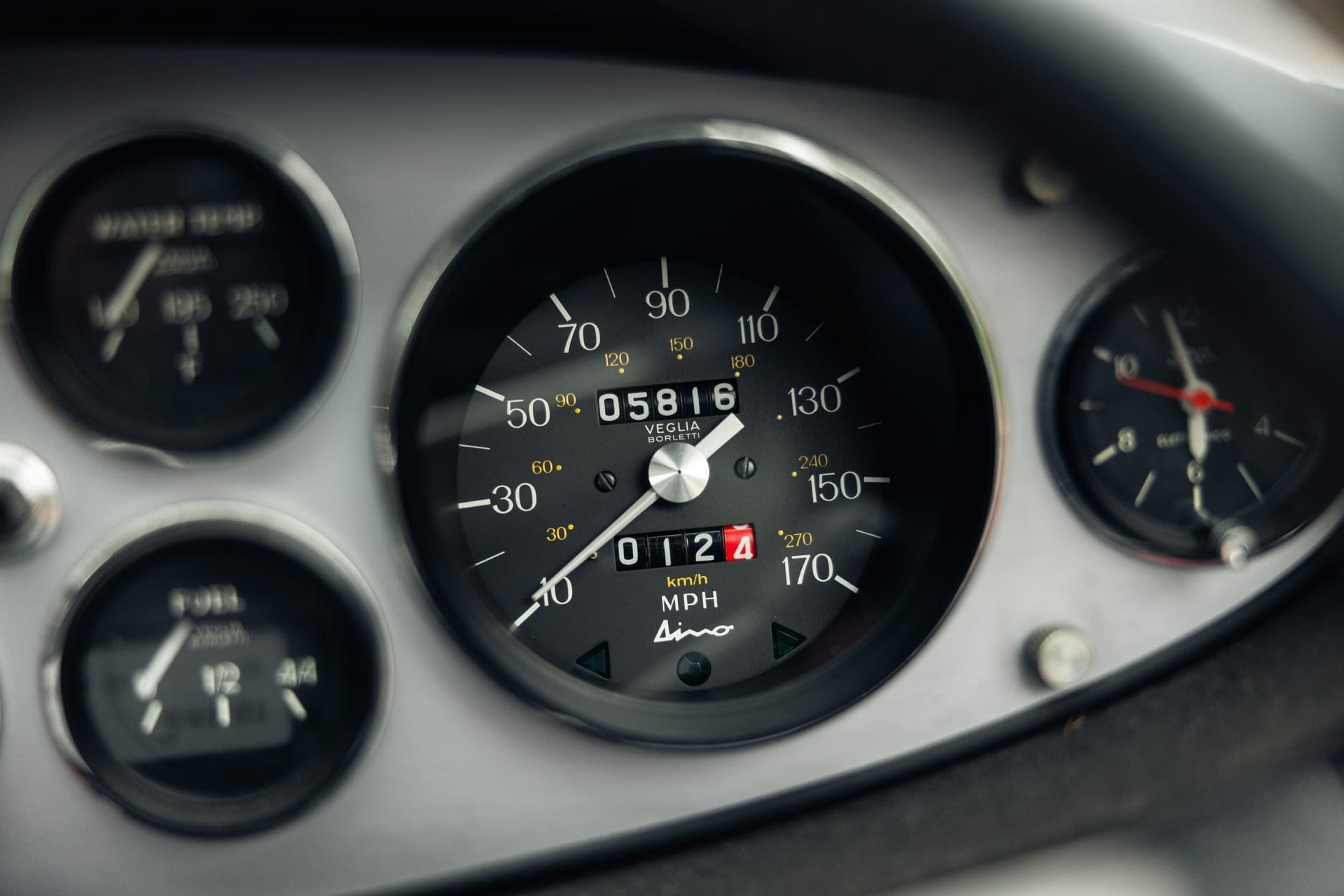 1973 Ferrari 246 'Dino' - 3 OWNERS, 5,850 MILES, foto 7