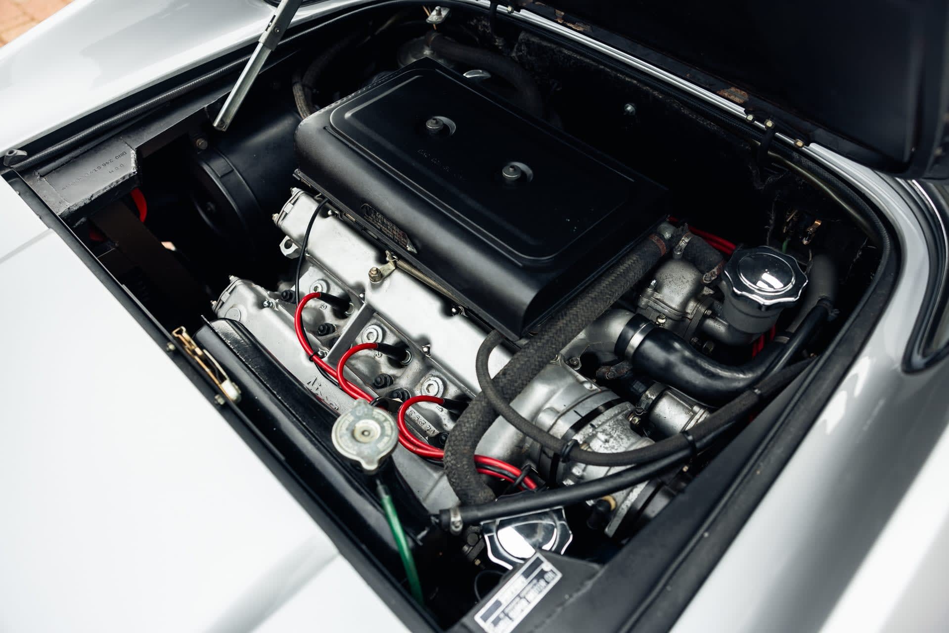 1973 Ferrari 246 'Dino' - 3 OWNERS, 5,850 MILES, foto 12