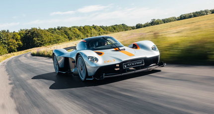 2022 Aston Martin Valkyrie - 415 MILES FROM NEW