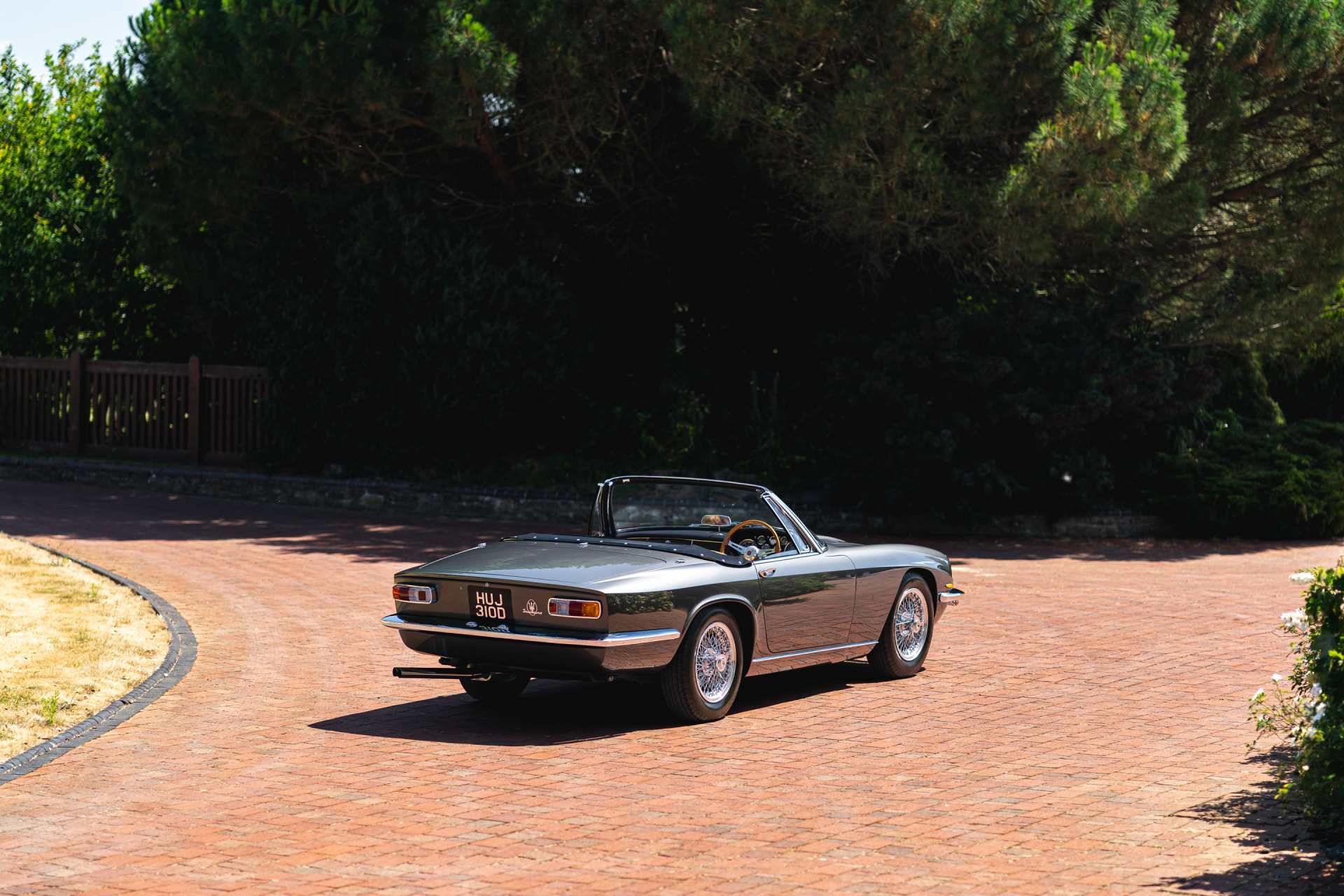 1966 Maserati Mistral - Spyder | RHD & RARE FACTORY HARDTOP, foto 8